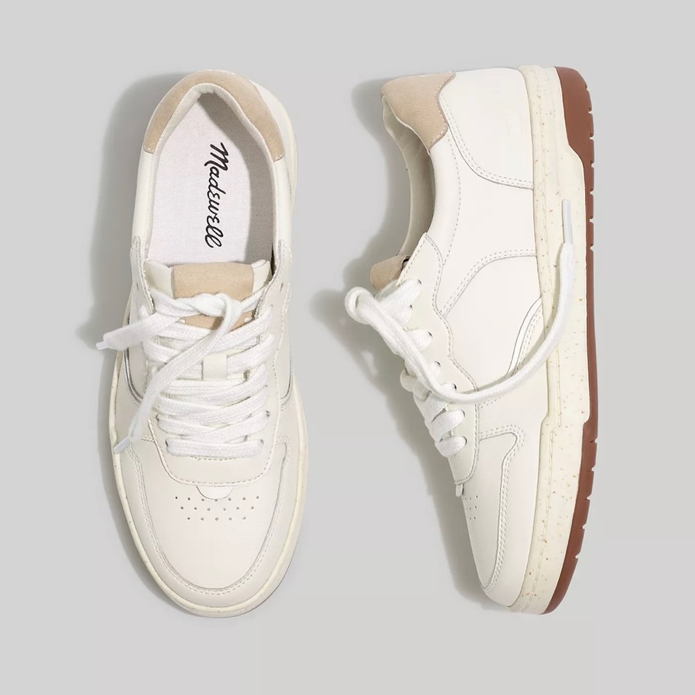 Court Sneakers in White Leather size 9.5